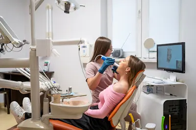 Ortodoncja Radomsko: NZOZ Centrum Stomatologiczne Jarosław Snopkowski | Ortodonta Radomsko, Stomatolog Radomsko